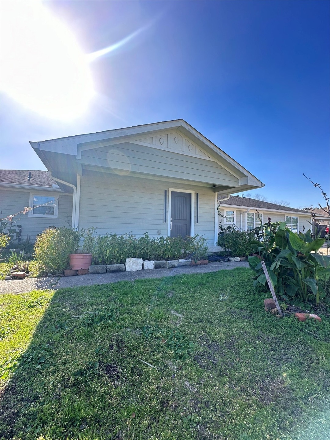 8246 Lanham Ln unit A, Houston, TX 77075 - photo 1