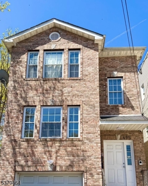 695 S 11th St, Newark, NJ 07103 - photo 1