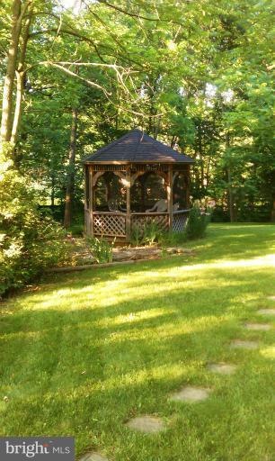 18 Ferrarri Ct, Martinsburg, WV 25404 - photo 1