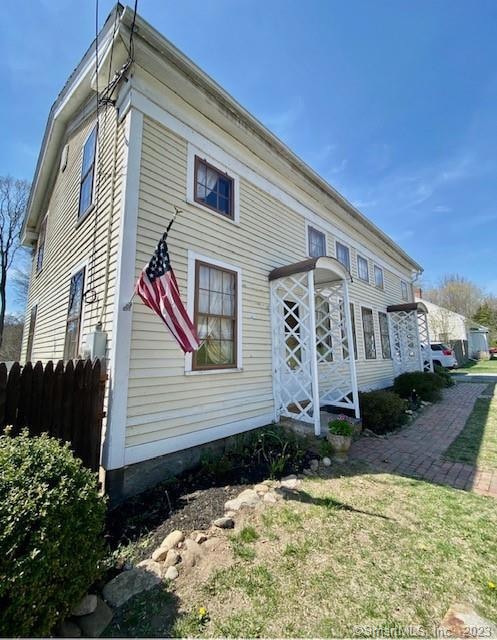 391 E Haddam Moodus Rd, Moodus, CT 06469 - photo 1