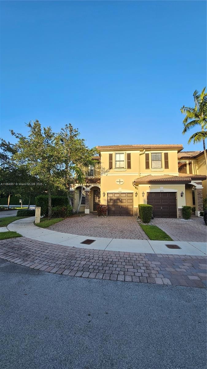 8785 NW 116th Ct unit 1, Doral, FL 33178 - photo 1