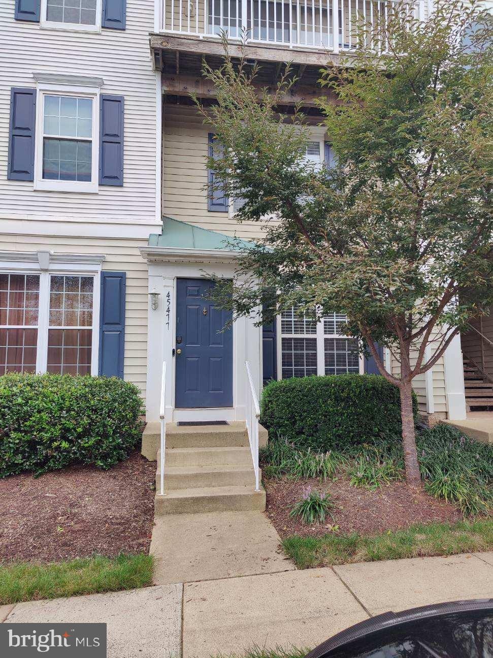 45477 Caboose Terrace unit 74, Sterling, VA 20166 - photo 1