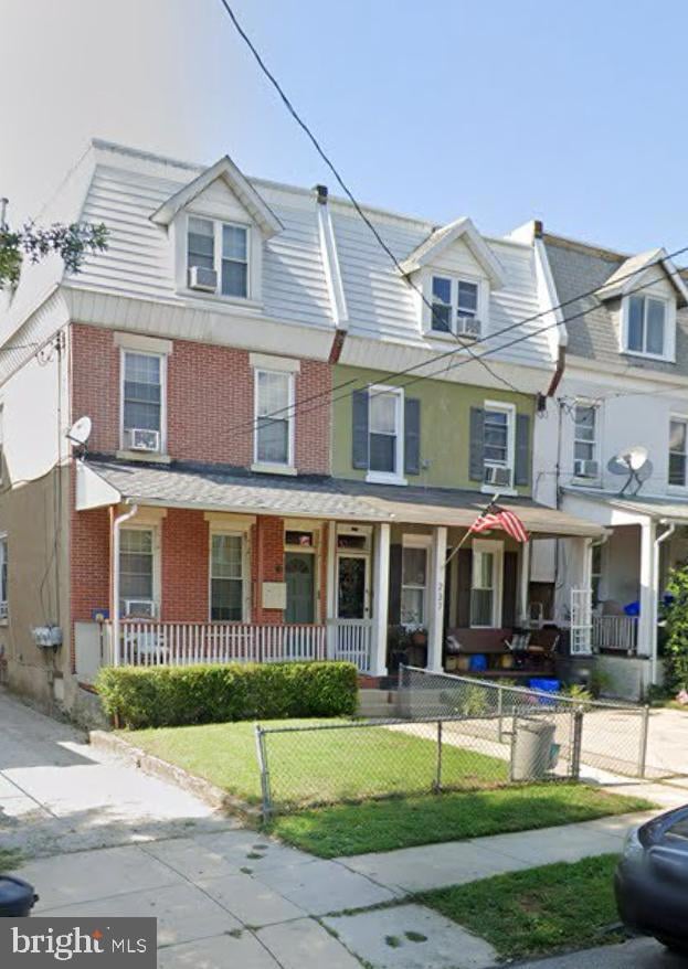 235 Rochelle Ave unit FIRST FLOOR, Philadelphia, PA 19128 - photo 1