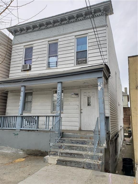 1653 Hunt Ave, Bronx, NY 10462 - photo 1