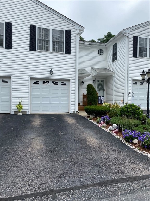 450 Providence St unit 32, West Warwick, RI 02893 - photo 1