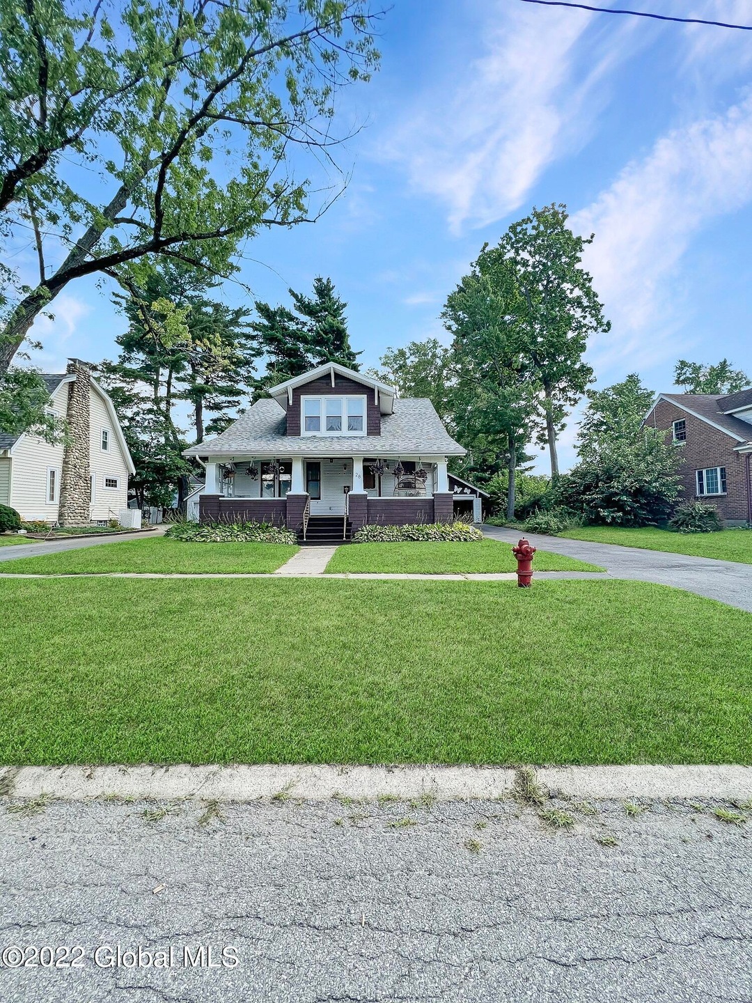 1 28 Eastholm Rd