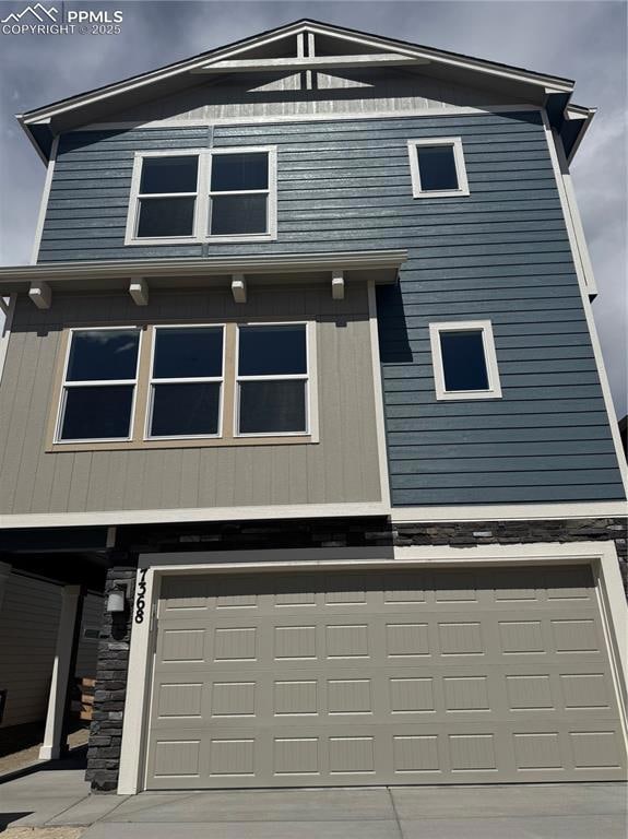 Sold $460,875