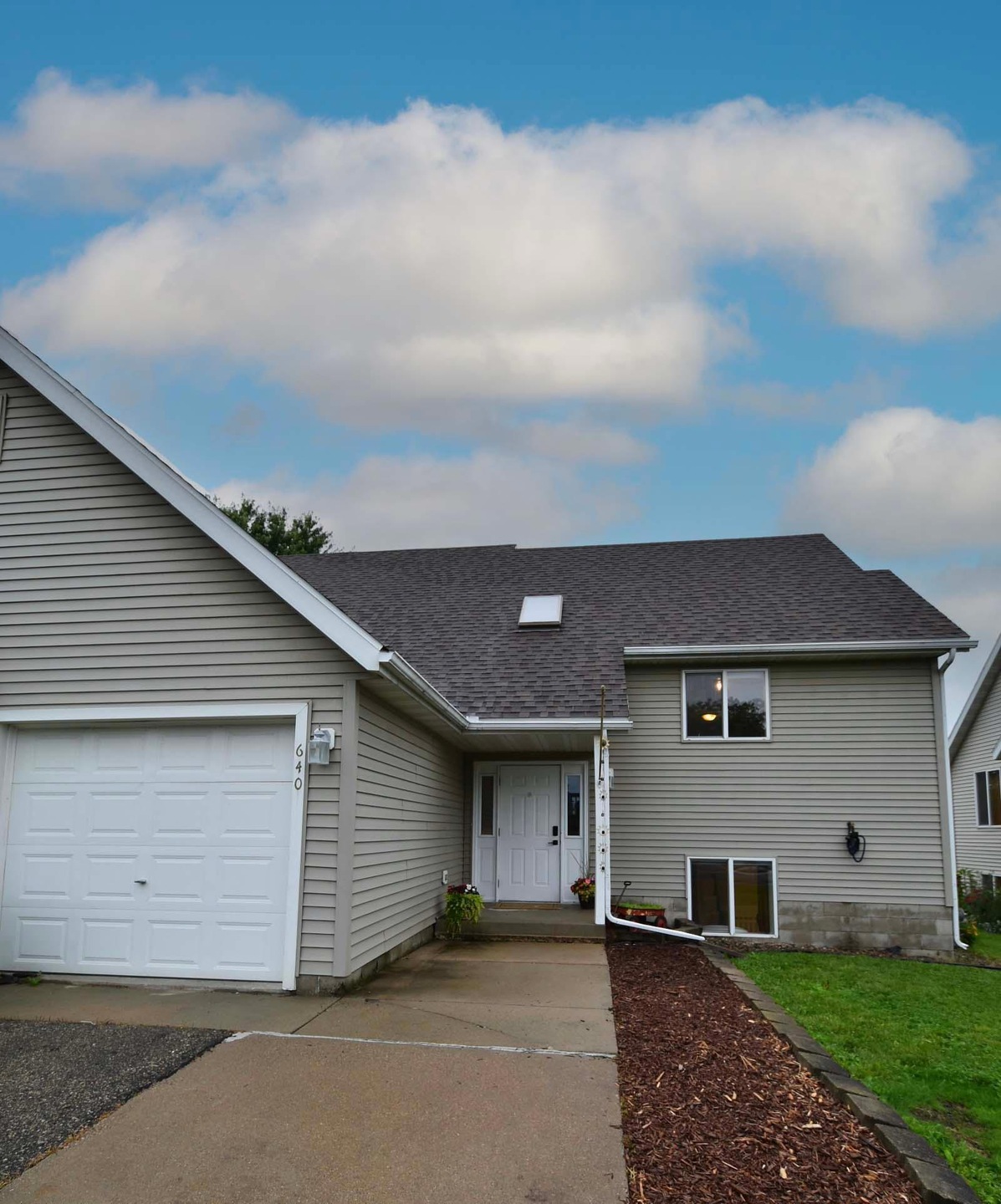 640 Jefferson Dr, Zumbrota, MN 55992 - photo 1