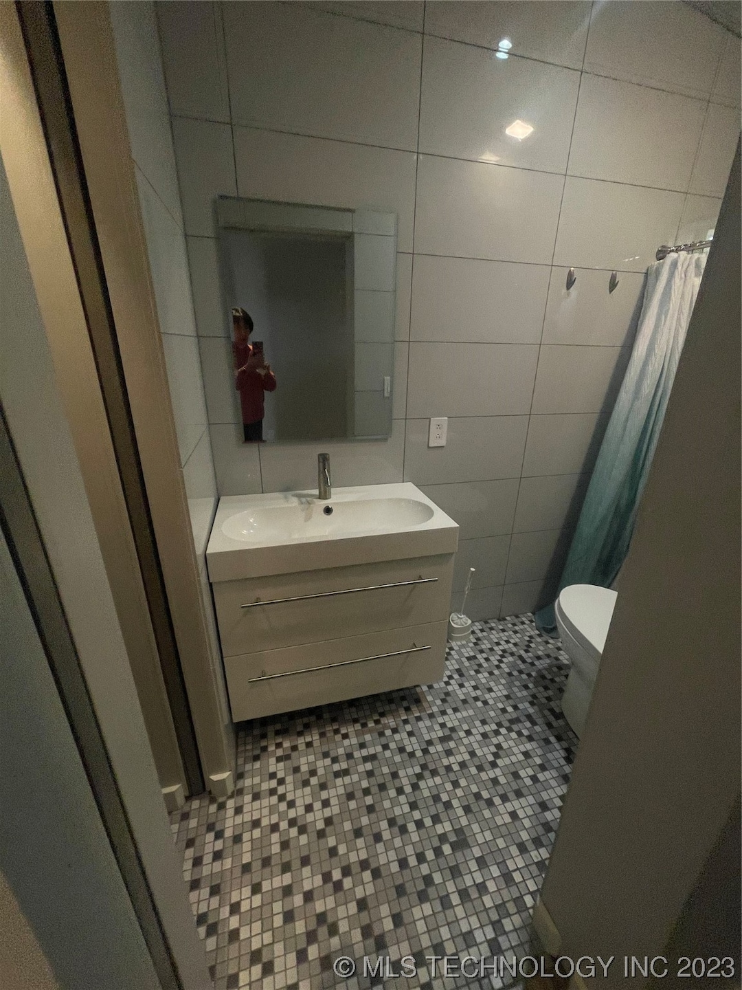 937 E 9th St, Cushing, OK 74023 - photo 1