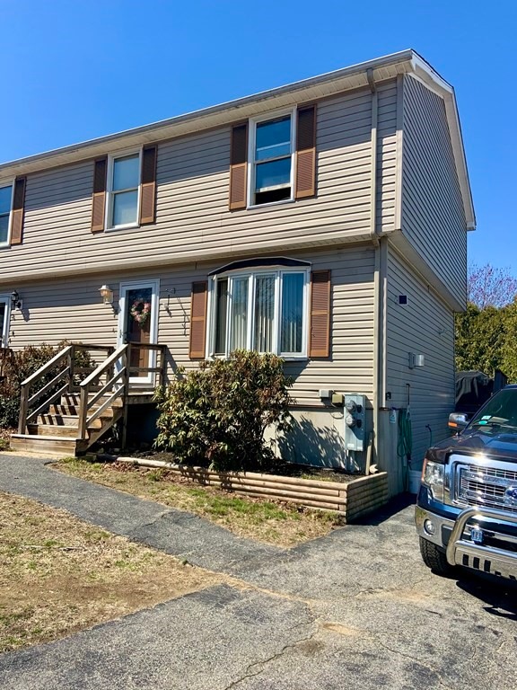 38 Saint Botolph St, Haverhill, MA 01832 - photo 1