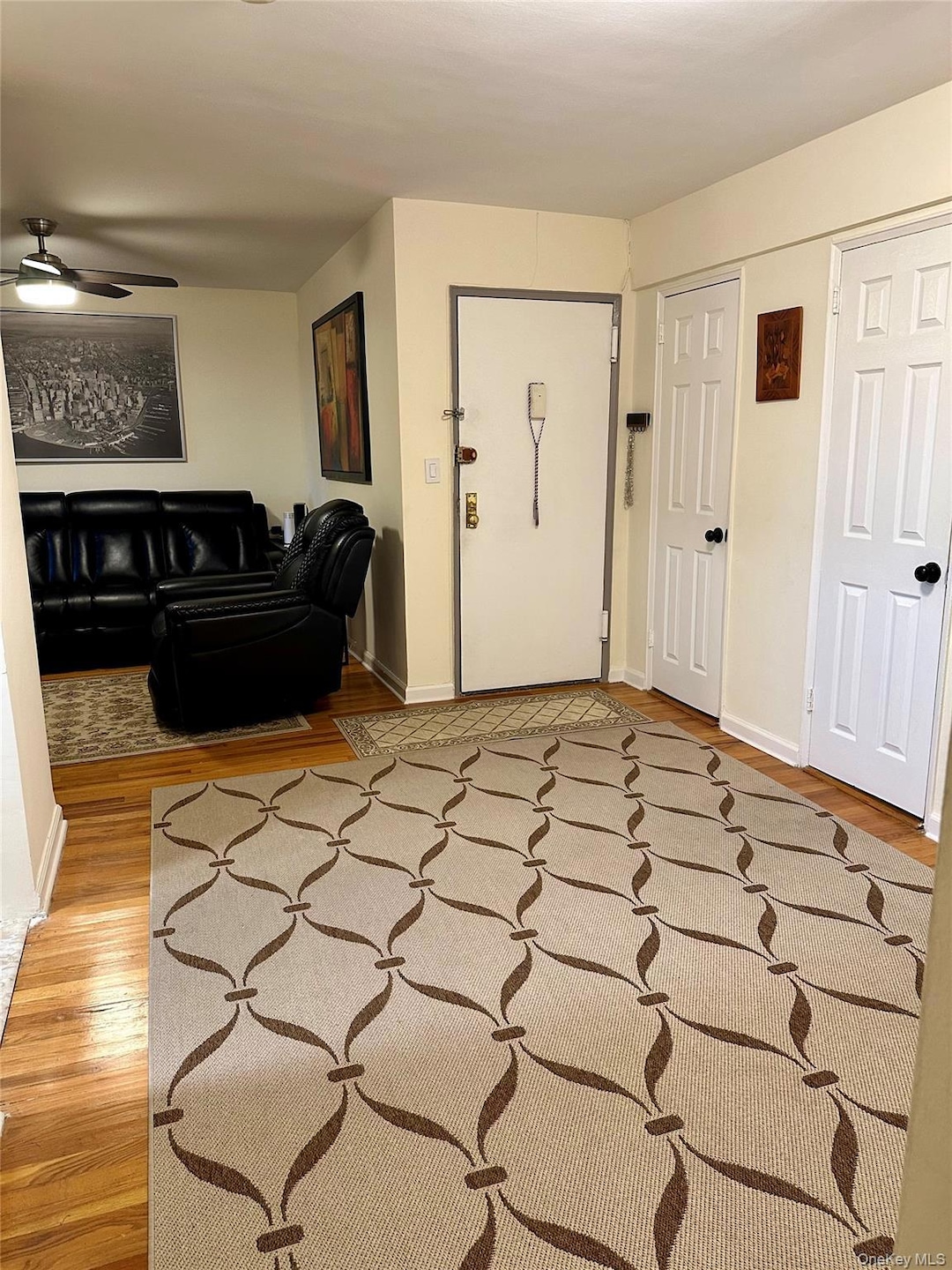 Glendale Gardens unit 7K, Yonkers, NY 10704 - photo 1