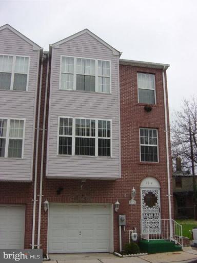 2218 Brunt St, Baltimore, MD 21217 - photo 1