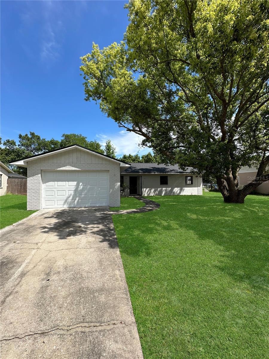 virtually staged grass