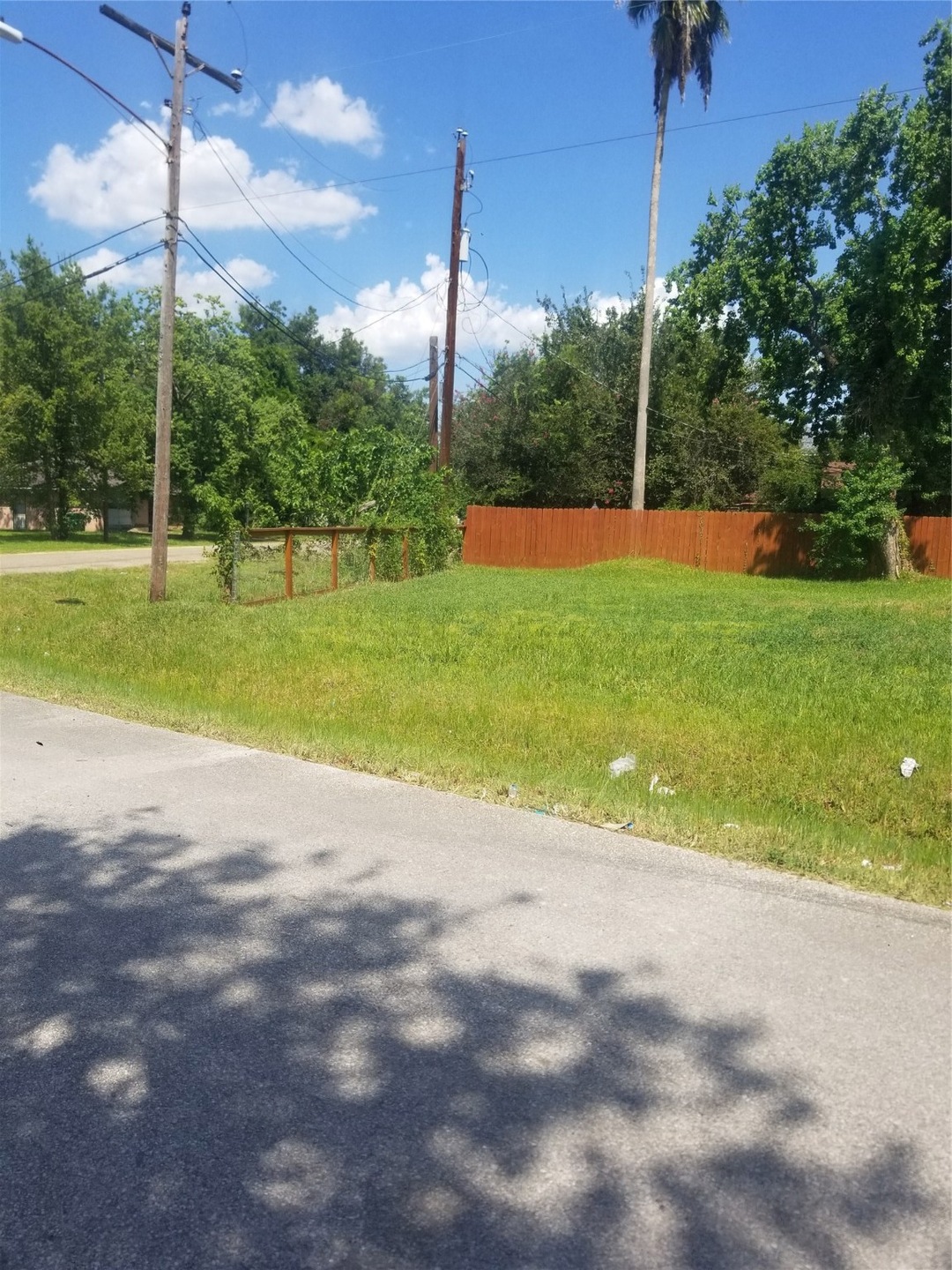 7020 Bleker St, Houston, TX 77016 - photo 1