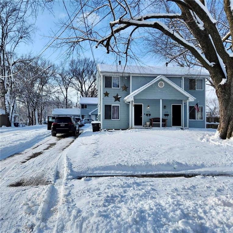 2738 51st St, Des Moines, IA 50310 - photo 1