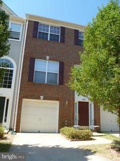 14215 Hunters Run Way, Gainesville, VA 20155 - photo 1