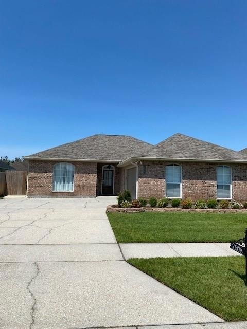 2608 Sand Bar Ln, Marrero, LA 70072 - photo 1