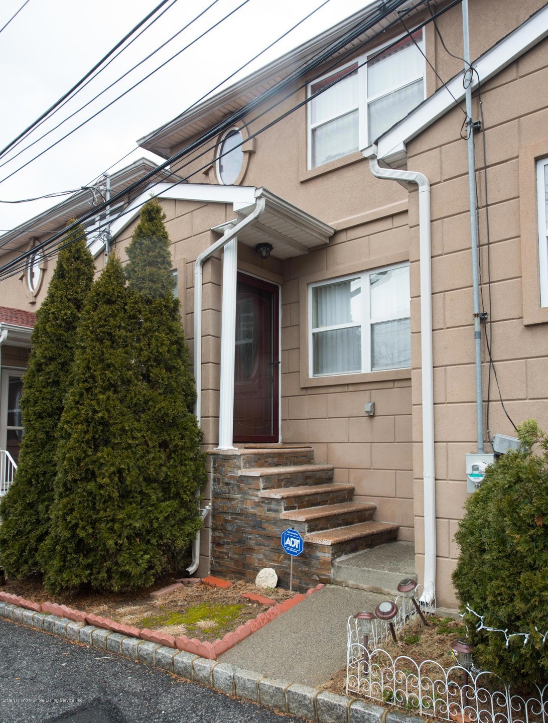283 Jewett Ave, Staten Island, NY 10302 - photo 1