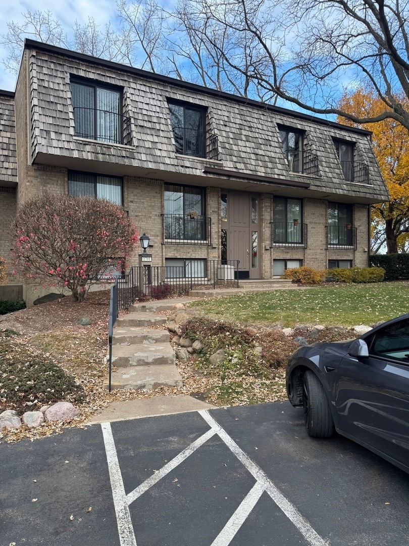 1701 Northfield Square unit E, Northfield, IL 60093 - photo 1