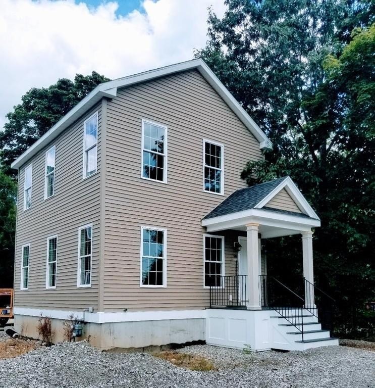 98 Poplar St unit 2, Danvers, MA 01923 - photo 1