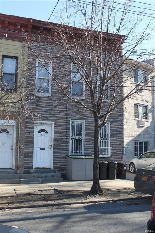 1846 Unionport Rd, Bronx, NY 10462 - photo 1