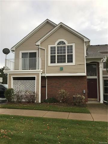 4448 Berksire Outside 2.jpg
