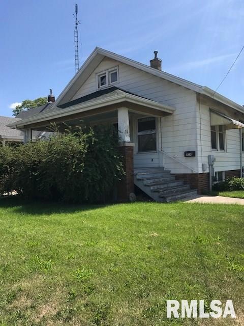 424 S Kickapoo St, Lincoln, IL 62656 - photo 1