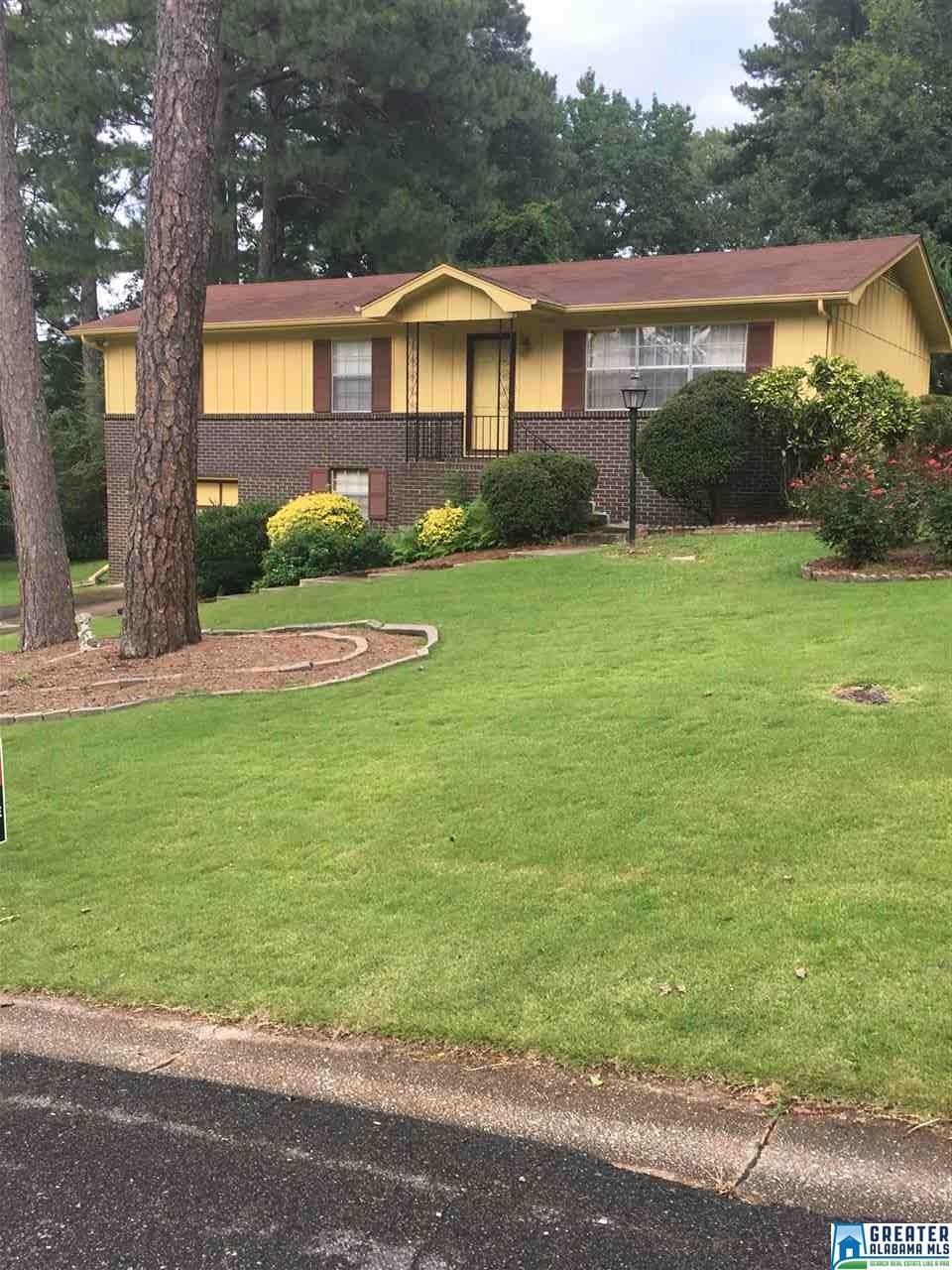 2431 Ormond Dr, Center Point, AL 35215 - photo 1