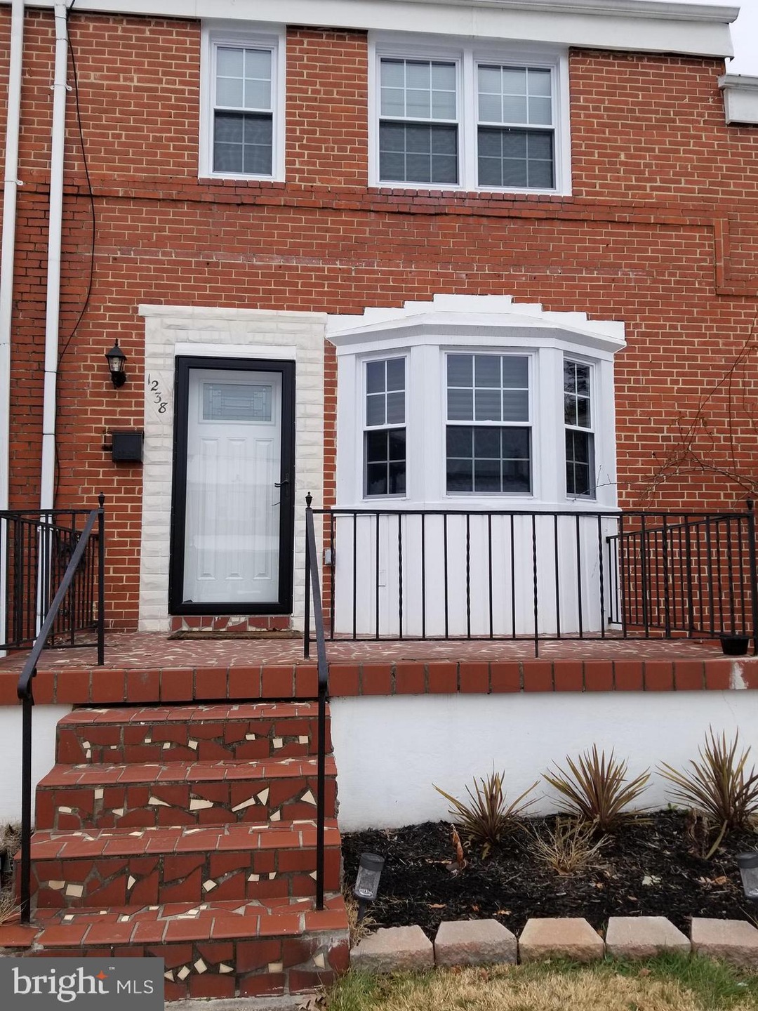 1238 Glenwood Ave, Baltimore, MD 21239 - photo 1