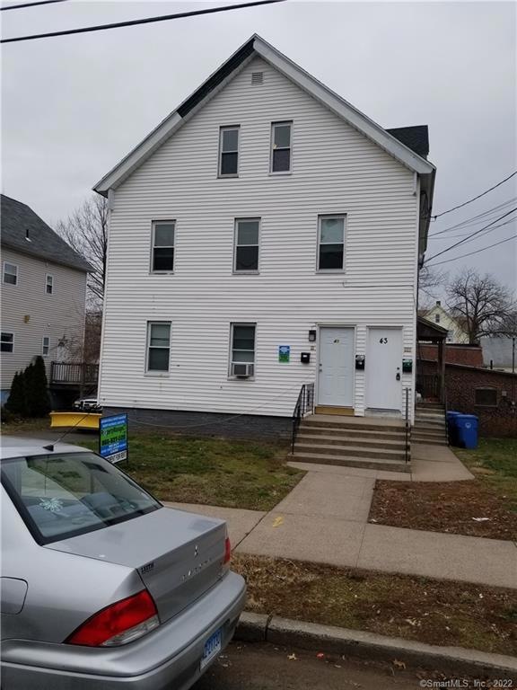 41 Olive St unit 2nd floor, New Britain, CT 06051 - photo 1