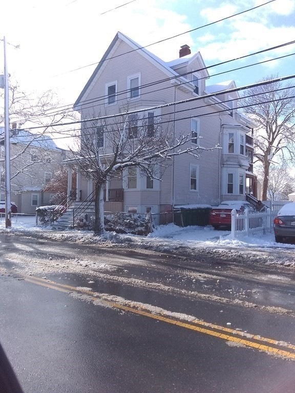 60 Spencer St, Lynn, MA 01905 - photo 1