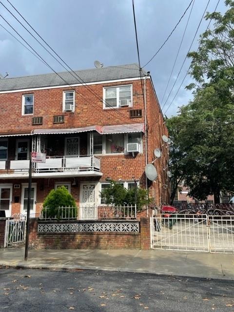 Pending $1,045,000 • Co-Listing Agent