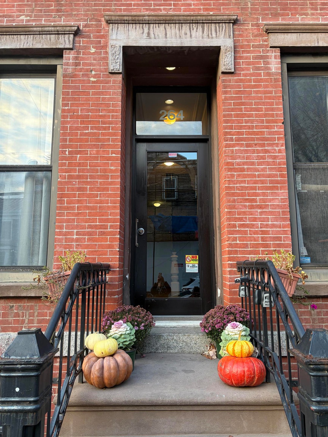 264 3rd St unit 4L, Jersey City, NJ 07302 - photo 1