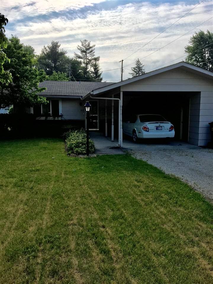 215 N Main St, Geneva, IN 46740 - photo 1