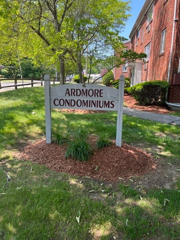 135 Winthrop St unit 22A, Framingham, MA 01702 - photo 1