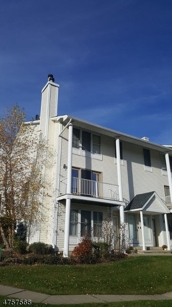 23 Amherst Ct, Hamburg, NJ 07419 - photo 1