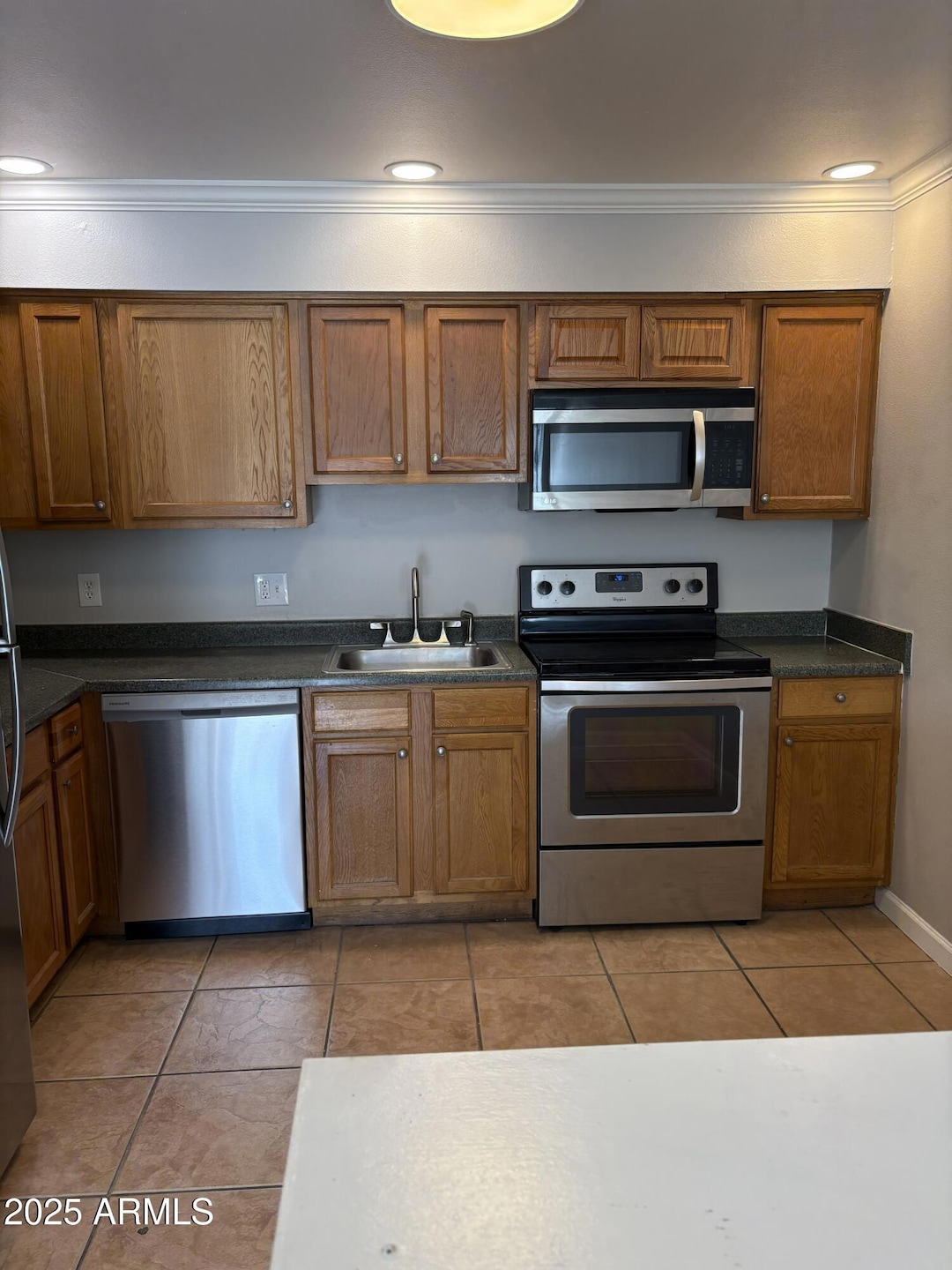 For Rent $1,325/month