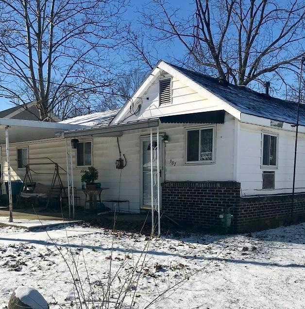 387 Woodlawn Ave.