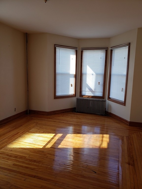 47 Autumn St unit 1, Lynn, MA 01902 - photo 1