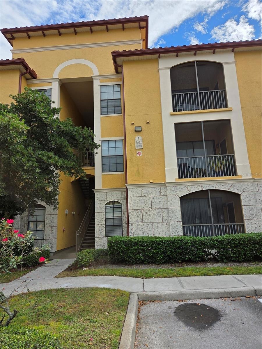 6157 Metrowest Blvd unit 304, Orlando, FL 32835 - photo 1