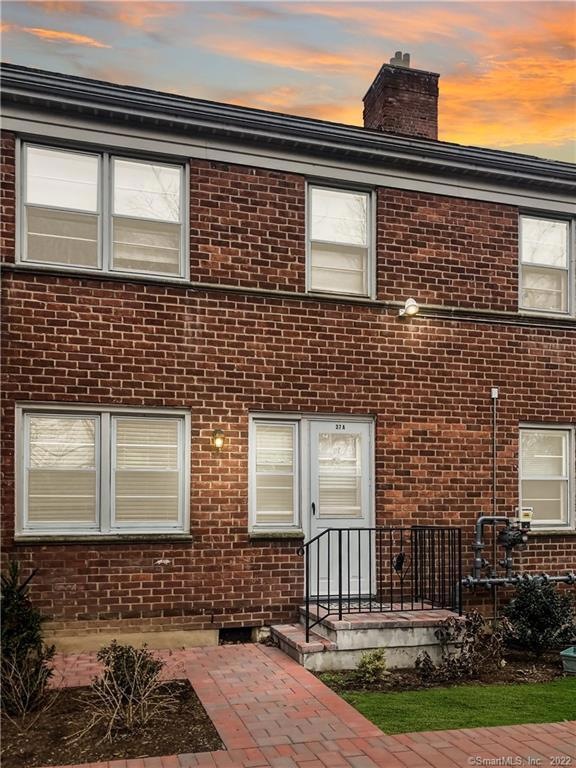 248 Glenbrook Rd unit 37A, Stamford, CT 06906 - photo 1