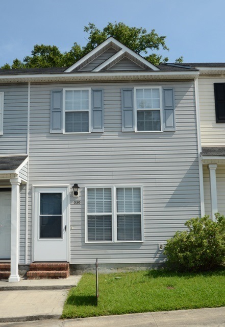 330 Bracken Place, Jacksonville, NC 28540 - photo 1