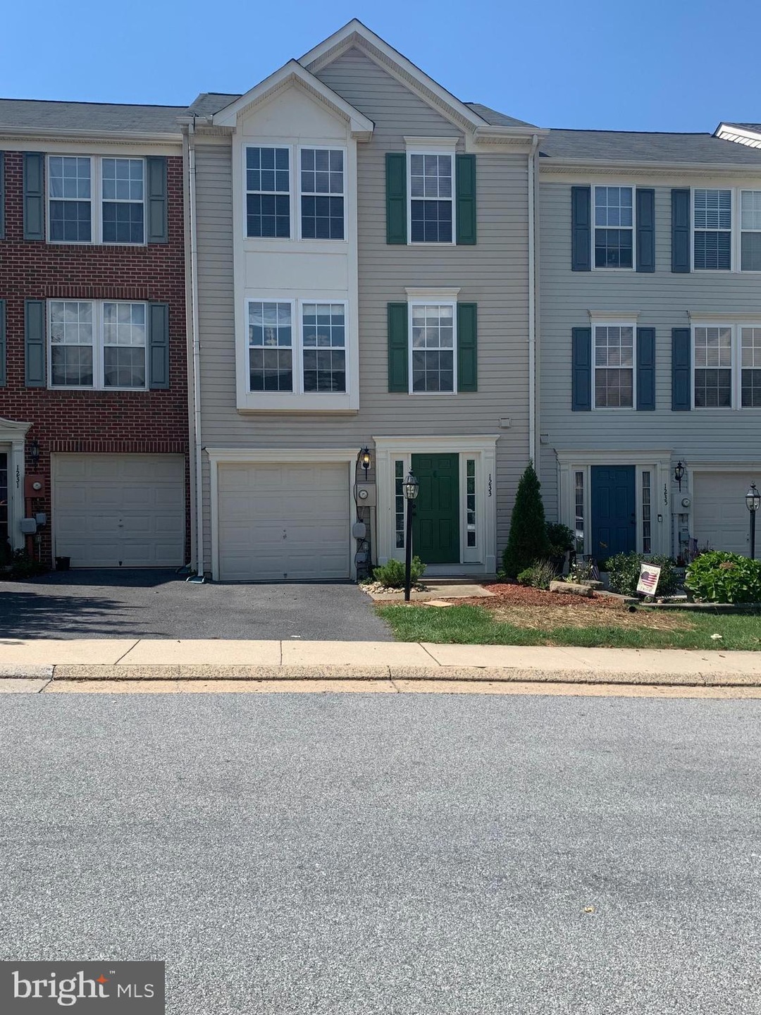 1233 Steed St, Ranson, WV 25438 - photo 1