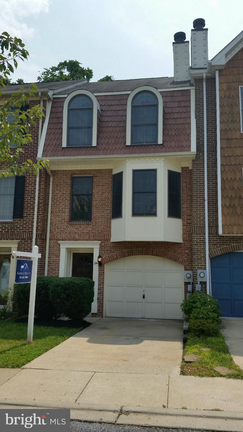 84 Victoria Square, Frederick, MD 21702 - photo 1