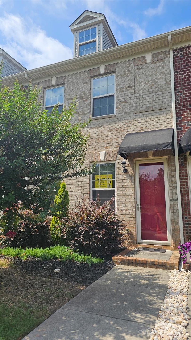 11442 Charles Towne Way, Midland, NC 28107 - photo 1