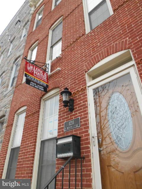 1211 E Preston St, Baltimore, MD 21202 - photo 1