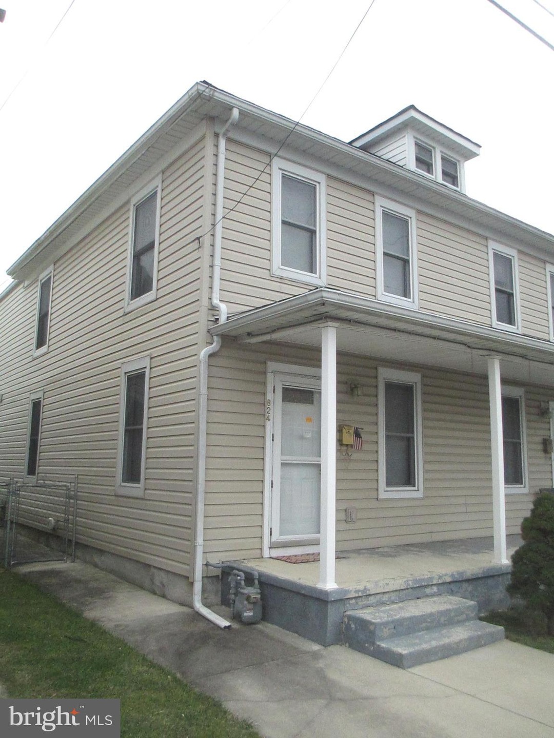 824 Pope Ave, Hagerstown, MD 21740 - photo 1