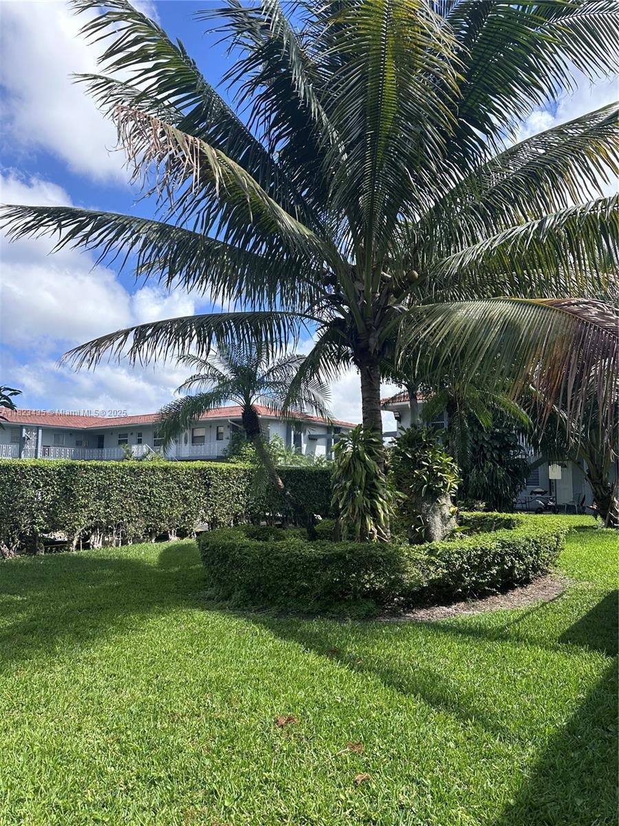 4050 NW 135th St unit 89, Opa Locka, FL 33054 - photo 1