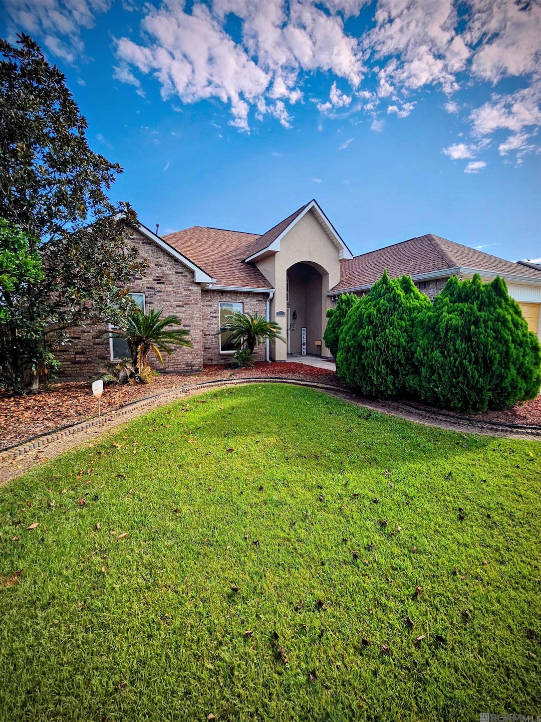 5302 Faulkner Dr, Darrow, LA 70725 - photo 1