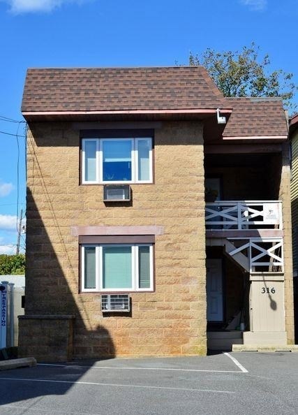 Sold $575,000 • Co-Listing Agent